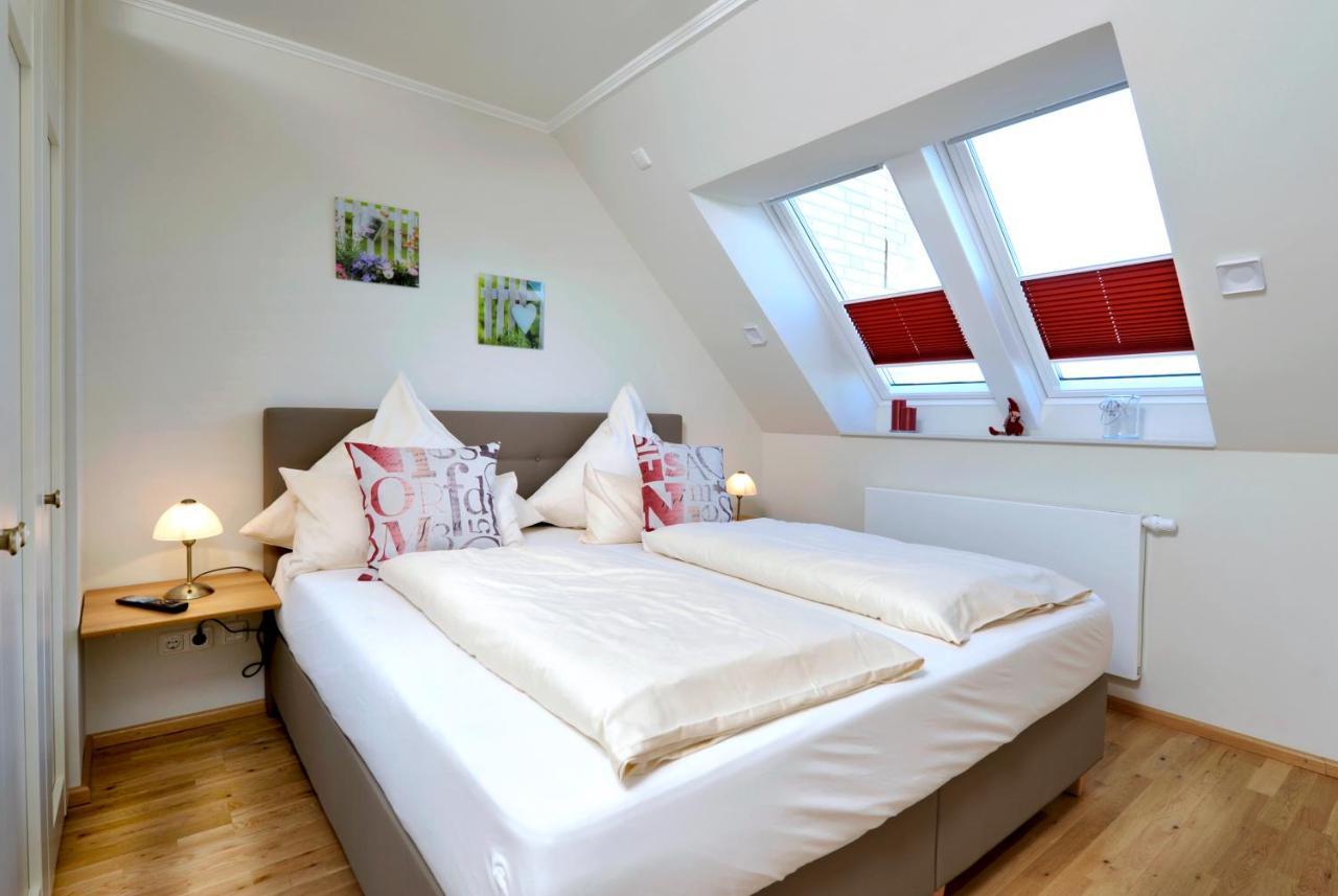 Haus Ebenezer Apartment Busum Bagian luar foto