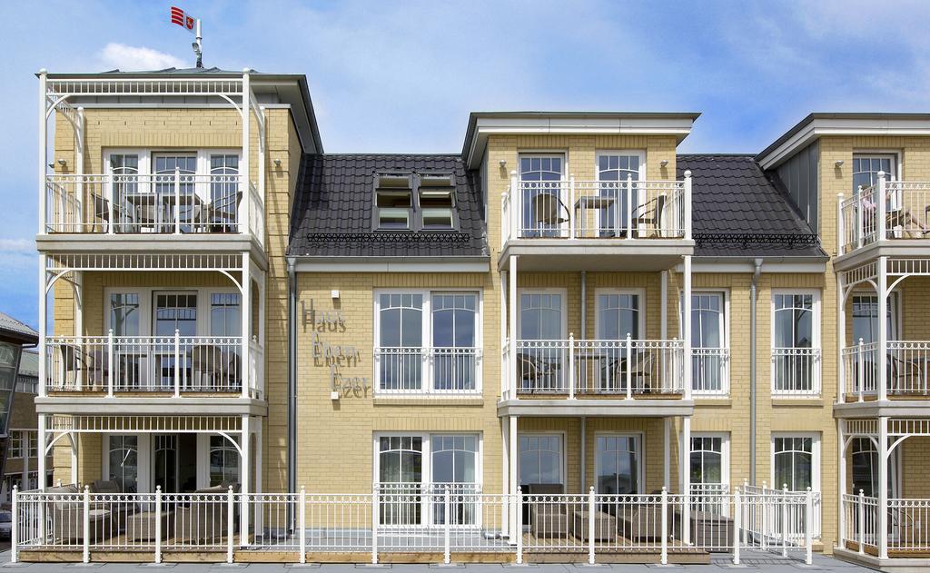 Haus Ebenezer Apartment Busum Bagian luar foto