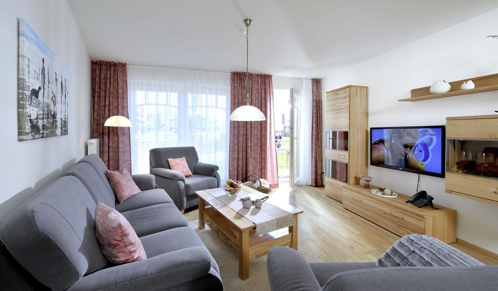 Haus Ebenezer Apartment Busum Bagian luar foto