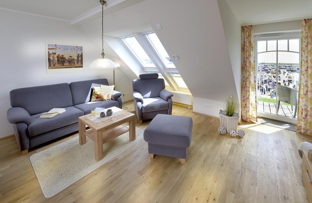 Haus Ebenezer Apartment Busum Bagian luar foto