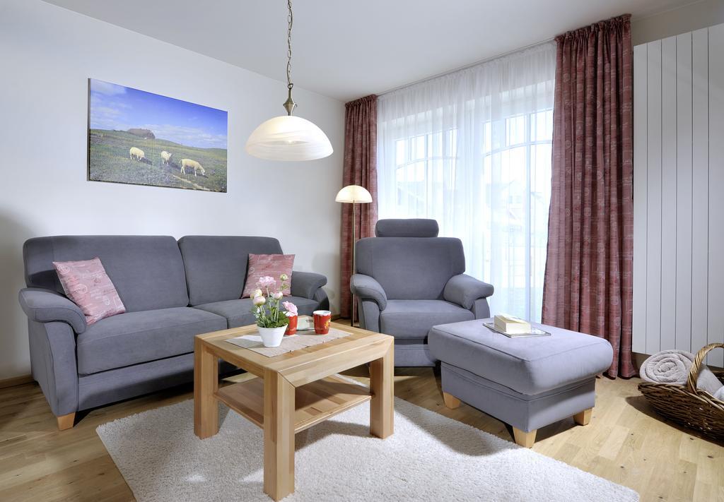 Haus Ebenezer Apartment Busum Bagian luar foto